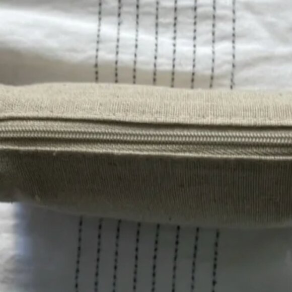 Rocky Mountain toiletry or makeup bag - Picture 4 of 6